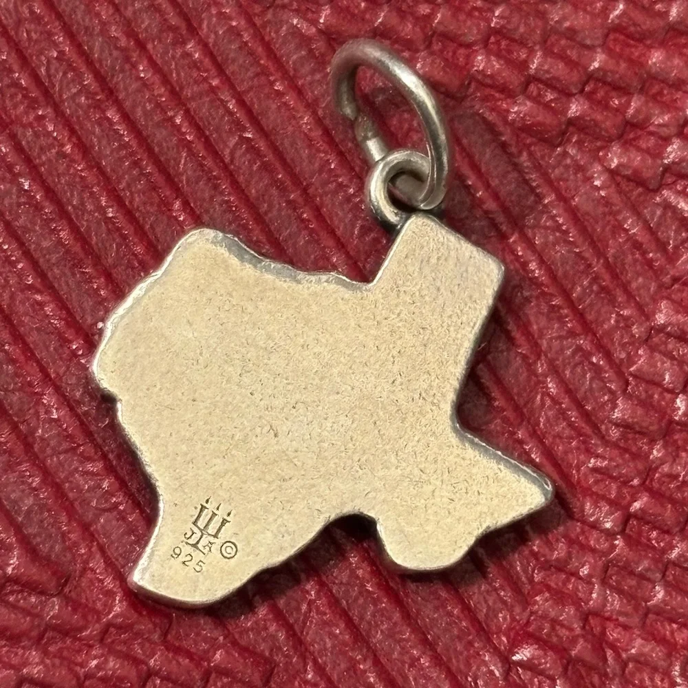 Retired James Avery Sterling Silver 